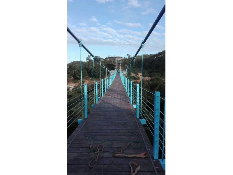 木質吊橋
